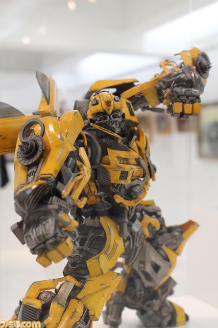 『メタルギア』シリーズのアートワークを手掛けたアシュレイ・ウッド氏の作品を展示　ThreeAのアート＆トイ展示会“JAPAN VENTURE”フォトリポート_09