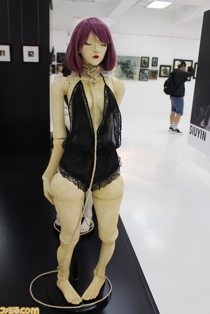 『メタルギア』シリーズのアートワークを手掛けたアシュレイ・ウッド氏の作品を展示　ThreeAのアート＆トイ展示会“JAPAN VENTURE”フォトリポート_34