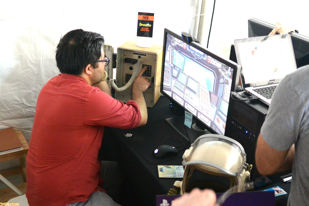 複雑な操作盤をカスタマーサポートに電話しながらいじり 地球破壊ミサイル装填から発射まで頑張るゲーム Operator Indiecade 15 ファミ通 Com