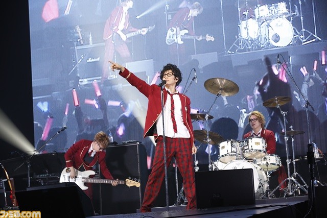 GACKT、小林幸子、松岡充らも参加した“ニコニコ超パーティー2015”オフィシャルリポートをお届け_04