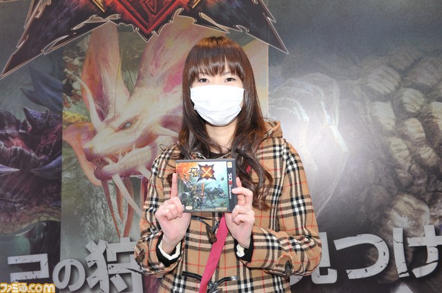 『モンスターハンタークロス』新宿ビックロで発売記念イベント開催！　井上聡さん、武井壮さんとファンたちが発売をお祝い【『MHX』発売日リポート】 _32