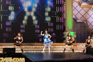 プロデューサーもアイドルも会場全員の“笑顔”が溢れる舞踏会に! 『アイマス シンデレラガールズ』3rdライブday2リポート_14