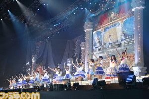 プロデューサーもアイドルも会場全員の“笑顔”が溢れる舞踏会に! 『アイマス シンデレラガールズ』3rdライブday2リポート_23