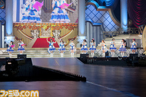 プロデューサーもアイドルも会場全員の“笑顔”が溢れる舞踏会に! 『アイマス シンデレラガールズ』3rdライブday2リポート_91