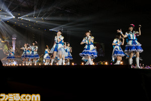 プロデューサーもアイドルも会場全員の“笑顔”が溢れる舞踏会に! 『アイマス シンデレラガールズ』3rdライブday2リポート_57