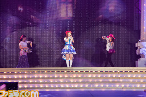 プロデューサーもアイドルも会場全員の“笑顔”が溢れる舞踏会に! 『アイマス シンデレラガールズ』3rdライブday2リポート_86
