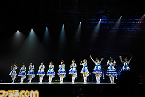 プロデューサーもアイドルも会場全員の“笑顔”が溢れる舞踏会に! 『アイマス シンデレラガールズ』3rdライブday2リポート_59