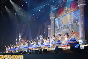 プロデューサーもアイドルも会場全員の“笑顔”が溢れる舞踏会に! 『アイマス シンデレラガールズ』3rdライブday2リポート_22