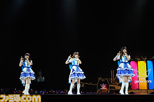 プロデューサーもアイドルも会場全員の“笑顔”が溢れる舞踏会に! 『アイマス シンデレラガールズ』3rdライブday2リポート_78
