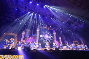 プロデューサーもアイドルも会場全員の“笑顔”が溢れる舞踏会に! 『アイマス シンデレラガールズ』3rdライブday2リポート_74