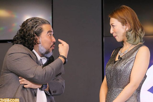 『WORLD CLUB Champion Football 2015-2016』稼動記念イベント開催、“秘書カードプレゼントキャンペーン”も実施決定！_08