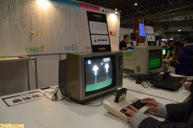 レトロゲームエリアは巨大コントローラに長蛇の列！　『マリオカート』のタイムアタック大会なども白熱【闘会議2016】_05