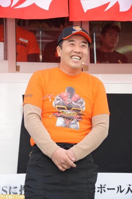 『ストリートファイターV』発売記念“波動軒”がオープン、インパルスがラーメンの試食を賭けてガチバトル_04