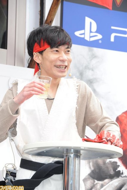 『ストリートファイターV』発売記念“波動軒”がオープン、インパルスがラーメンの試食を賭けてガチバトル_12