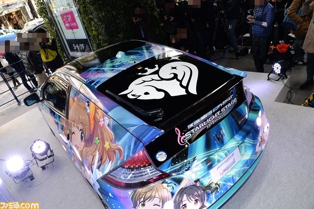 大橋彩香さん、福原綾香さんもコラボカーのクオリティーに大興奮！　『ドリスピ』×『デレステ』実写コラボカーマスコミ発表会リポート_17