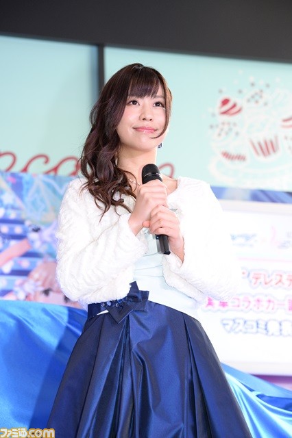 大橋彩香さん、福原綾香さんもコラボカーのクオリティーに大興奮！　『ドリスピ』×『デレステ』実写コラボカーマスコミ発表会リポート_05