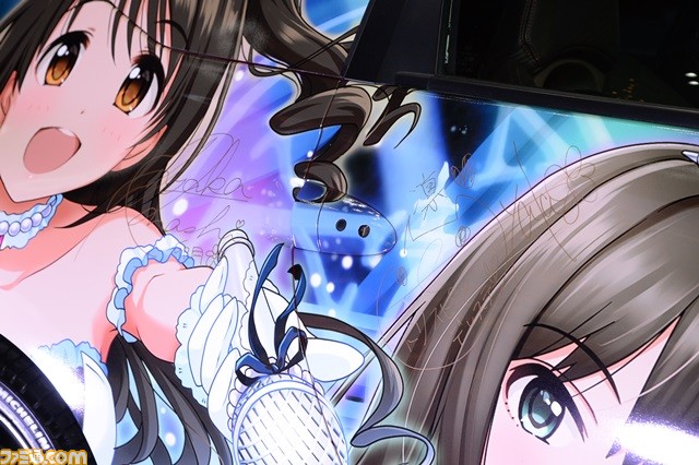 大橋彩香さん、福原綾香さんもコラボカーのクオリティーに大興奮！　『ドリスピ』×『デレステ』実写コラボカーマスコミ発表会リポート_19
