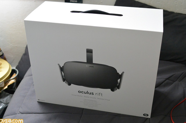 PC用VRヘッドマウントディスプレイ“Oculus Rift”がついに発売。まずは 