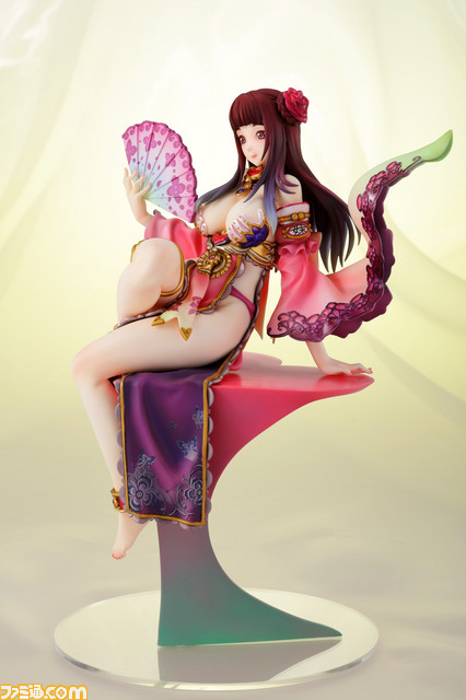 プレゼントあり】『三国志大戦TCG』より“何太后”がフィギュア化