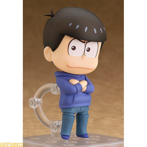 松野家の長男“おそ松”と次男“カラ松”の表情とポーズを変えて楽しめるデフォルメ可動フィギュア“ねんどろいど”が登場！_10