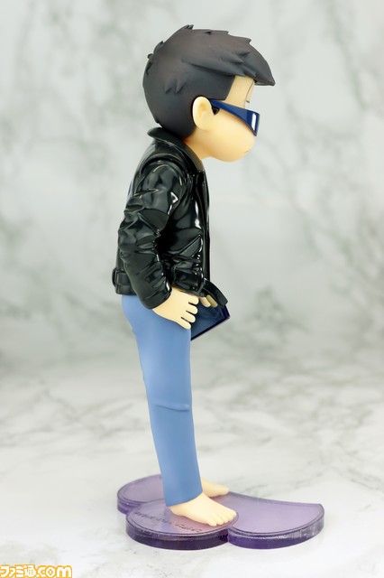 『おそ松さん』のノンスケールフィギュアが登場！　ヒューマンスケールフィギュアも“フェス松さん”で展示!!_09