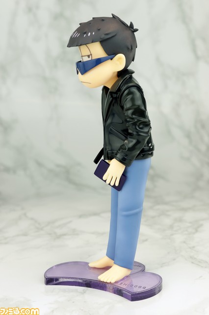 『おそ松さん』のノンスケールフィギュアが登場！　ヒューマンスケールフィギュアも“フェス松さん”で展示!!_05