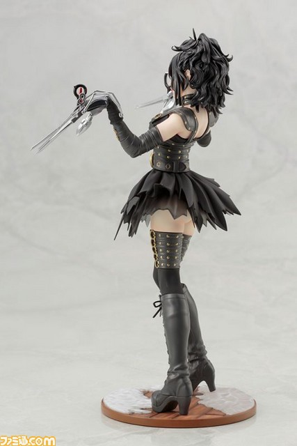 ジョニー・デップが演じた映画『シザーハンズ』のキャラクターが美少女フィギュアになって登場！_04