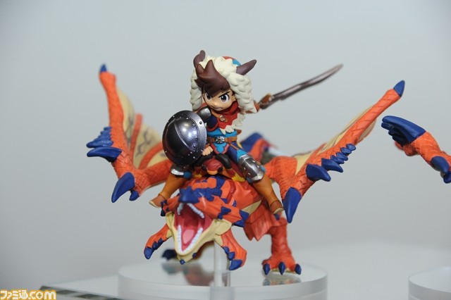 amiibo いかがわしい モンハンストーリーズ 隻眼のリオレウス