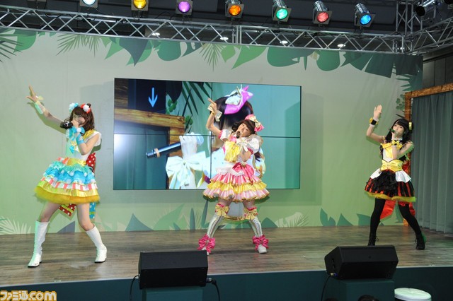 東京おもちゃショーのステージイベントで『プリパラ』声優陣が 東京おもちゃショーのステージイベントで『プリパラ』声優陣が