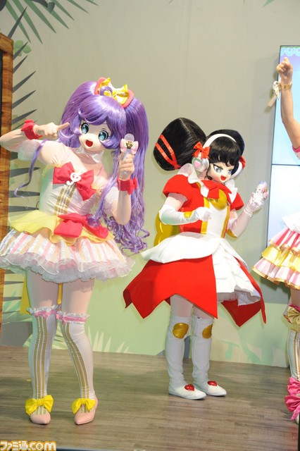 東京おもちゃショーのステージイベントで プリパラ 声優陣が白熱ライブ ファミ通 Com 東京おもちゃショーのステージイベントで プリパラ 声優陣が白熱ライブ ファミ通 Com