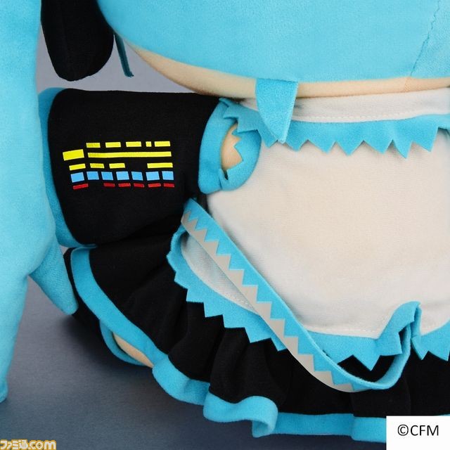初音ミクがPC作業の疲れを癒やす“ぬいぐるみ型クッション”になって限定発売！_04