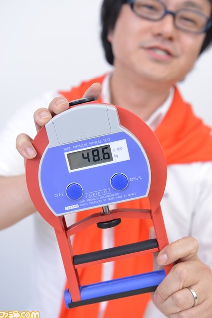 鈴木拓さん、あやみ旬果さん、高木Pが編集部にやってきた！ 男性はお色気で本当にパワーアップするのか!?_06