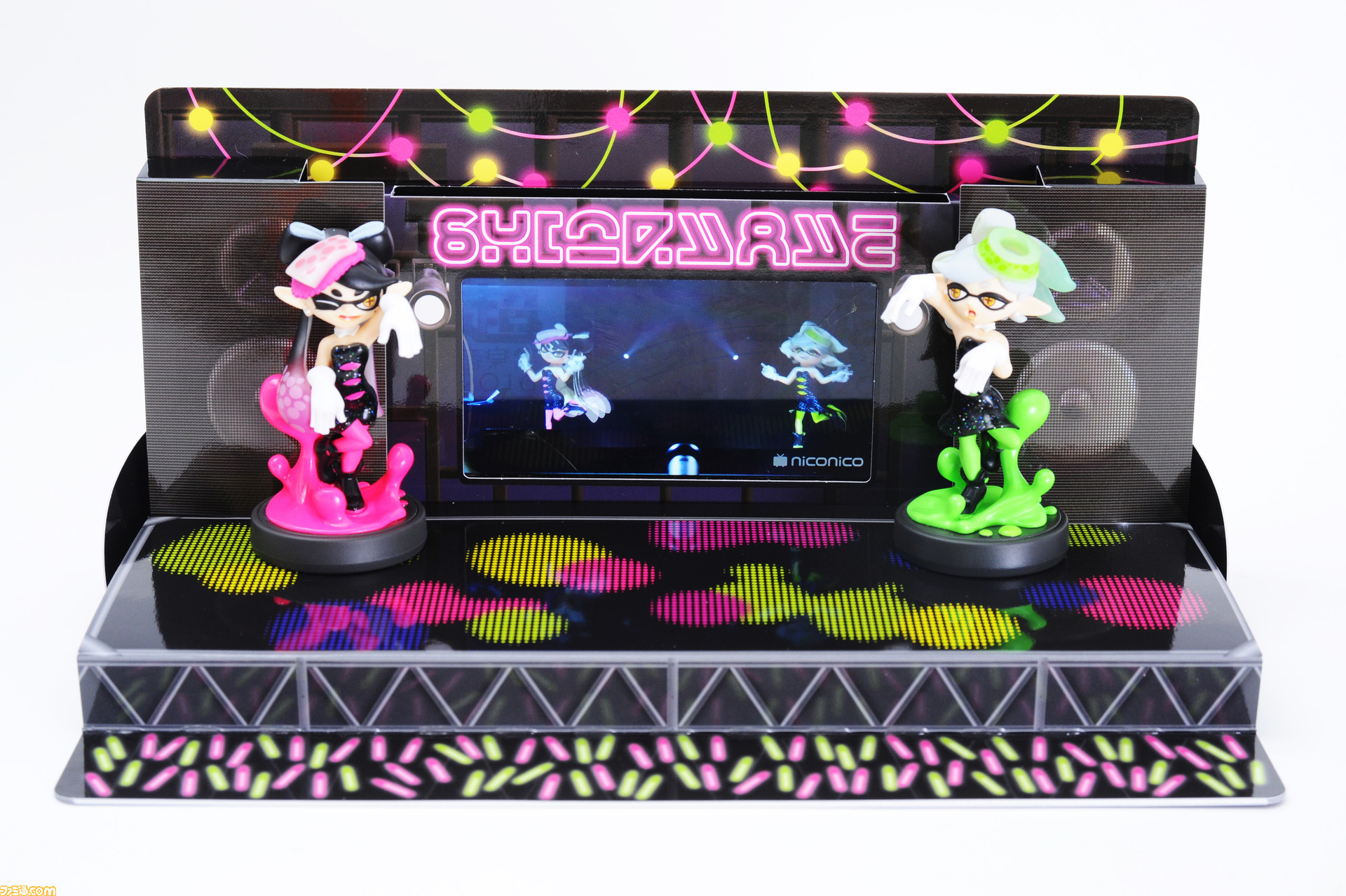 シオカライブとナワバリバトルを再現できる Splatoon スプラトゥーン シオカラーズamiibo ジオラマキット開封リポート ファミ通 Com シオカライブとナワバリバトルを再現できる Splatoon スプラトゥーン シオカラーズamiibo ジオラマキット開封リポート ファミ通 Com