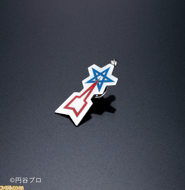 初代ウルトラマン ティガの変身アイテムが原寸大で商品化 大人のためのなりきりアイテム ファミ通 Com 初代ウルトラマン ティガの変身アイテムが原寸大で商品化 大人のためのなりきりアイテム ファミ通 Com