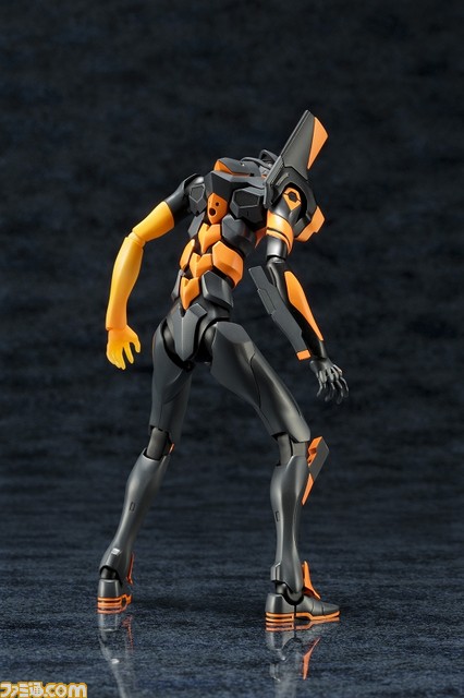 ゴジラをモチーフにしたエヴァ初号機の可動プラモデルが11月に発売_03