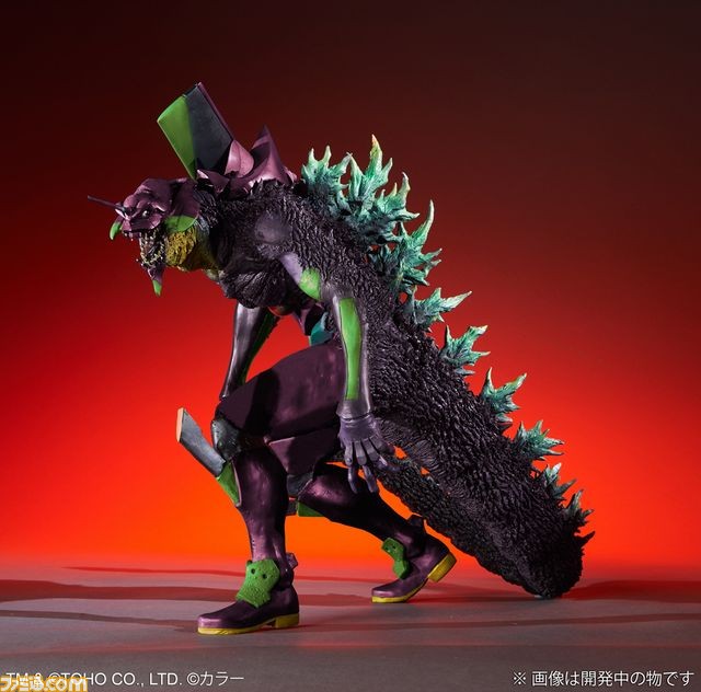ゴジラとエヴァ初号機が融合!? 30cm超・咆哮姿のフィギュアが