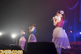 累計出荷300万枚突破! 『アイドルマスター シンデレラガールズ』記念イベントが人気声優総出演で大盛況!!_12