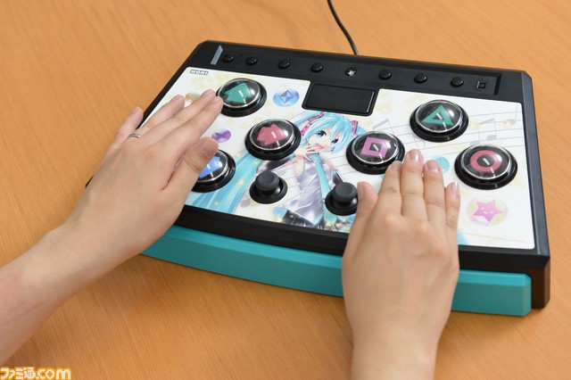 HORI 初音ミク Project DIVA X HD 専用ミニコントローラー www