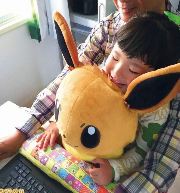 ポケモン“イーブイ”が、かわいいぬいぐるみ型PCクッションに！_02