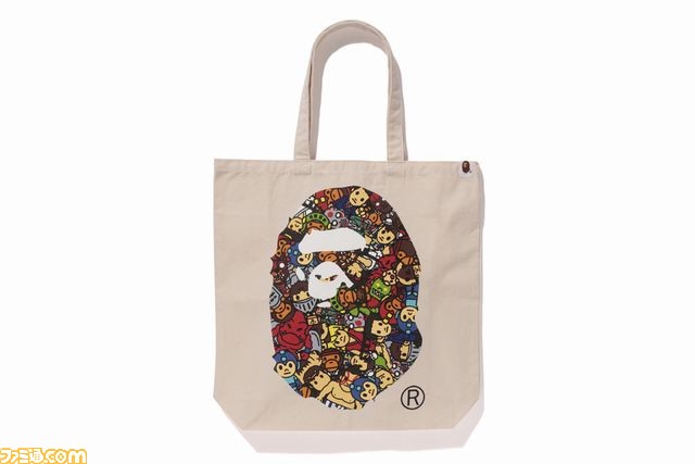 正規品はそれなりの価格 A BATHING APE×CAPCOMトートバッグ エイプ