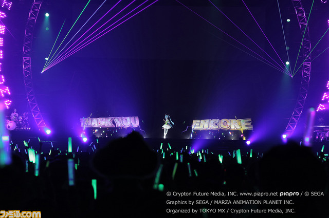 初音ミクの軌跡と未来を示す――ライブと企画展でにぎわった“初音ミク「マジカルミライ 2016」”リポート_30