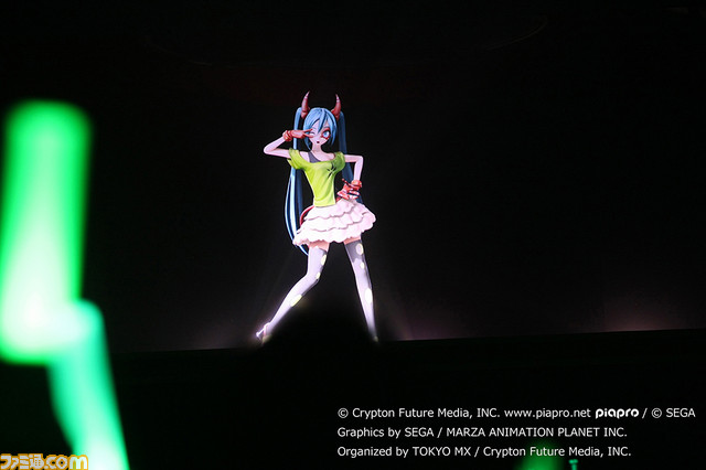 初音ミクの軌跡と未来を示す――ライブと企画展でにぎわった“初音ミク「マジカルミライ 2016」”リポート_31