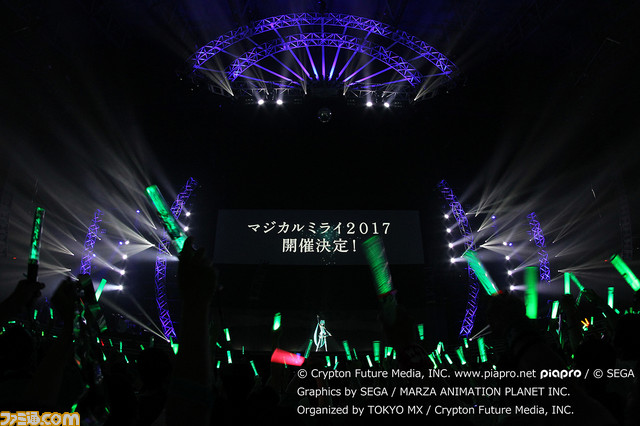 初音ミクの軌跡と未来を示す――ライブと企画展でにぎわった“初音ミク「マジカルミライ 2016」”リポート_34
