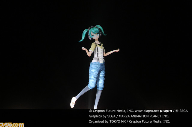 初音ミクの軌跡と未来を示す――ライブと企画展でにぎわった“初音ミク「マジカルミライ 2016」”リポート_20
