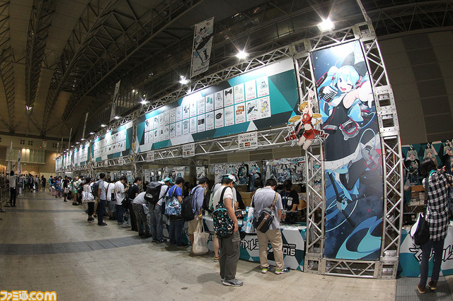 初音ミクの軌跡と未来を示す――ライブと企画展でにぎわった“初音ミク「マジカルミライ 2016」”リポート_09