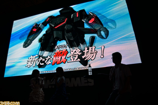 『ストライクウィッチーズ 軌跡の奇跡の輪舞曲 Blitz』のステージに声優の大橋歩夕さんと門脇舞以さんが出演。アップデート情報も！_02