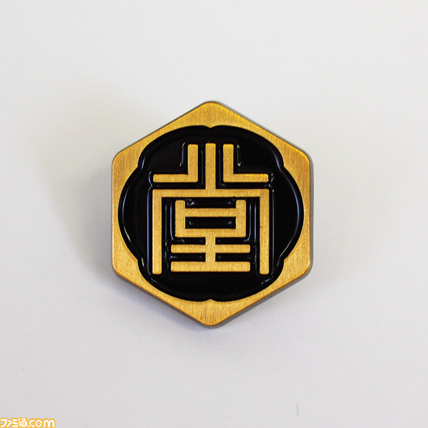 激レア　龍が如く　スマホカバー　手帳型　スマホケース　真島吾朗モデル 真島のマジスマホケース”など、売り切れとなっていた『龍が如く