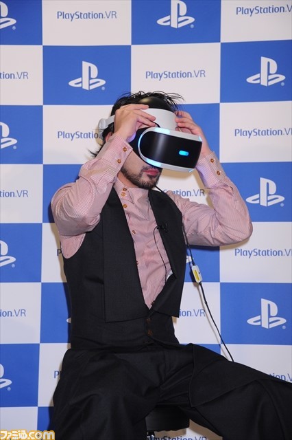 本日発売！　プレイステーション VRは「どこでもドアやタイムマシン」――山田孝之も「帰ってすぐやります」と興奮_06
