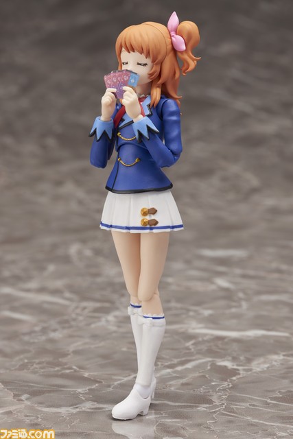 アニメ『アイカツ！』3期主人公・大空あかりが“おおぞラッコくん”とともに立体化_02