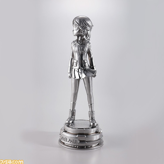 劇場版『ガルパン』“西住みほ”の戦車上に凛と立つ姿がフルメタル製のフィギュアに！_04